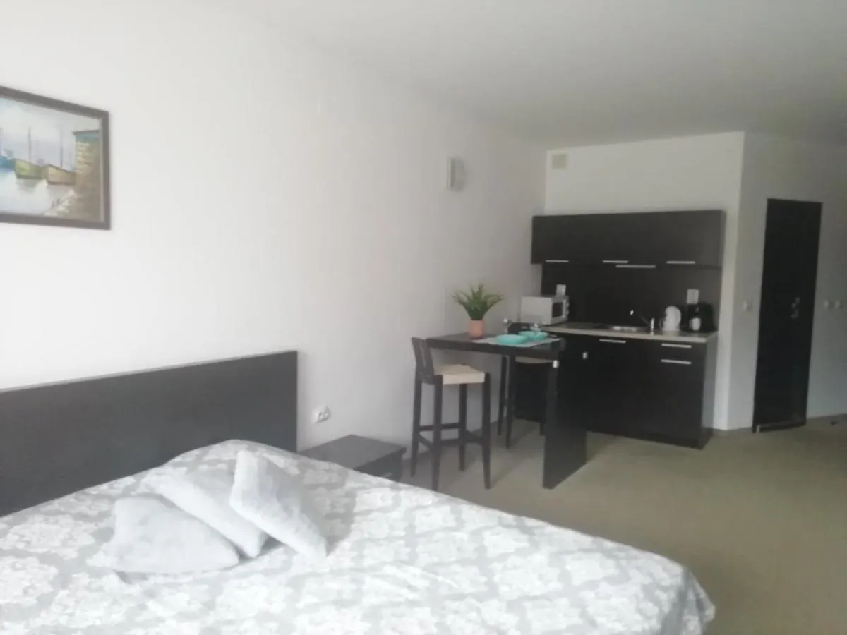 Atlantis Resort D111 Апартамент Burgas